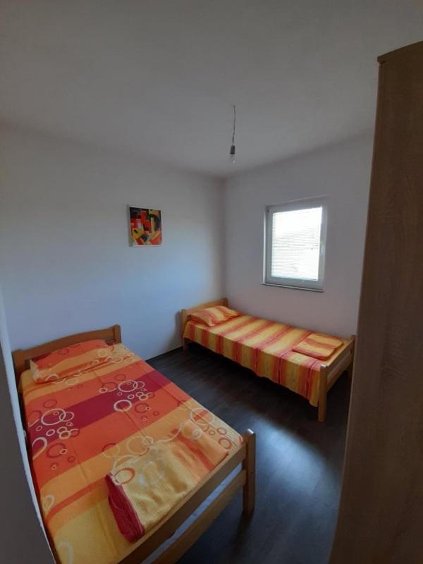 טרביניה Apartman Boki מראה חיצוני תמונה