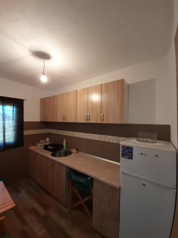 טרביניה Apartman Boki מראה חיצוני תמונה