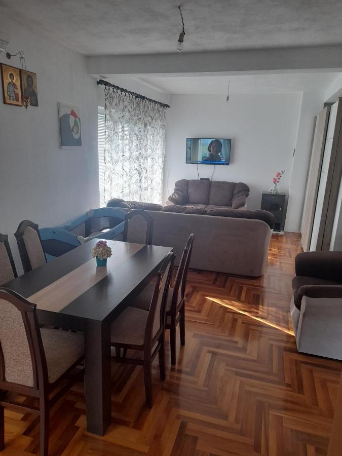 טרביניה Apartman Boki מראה חיצוני תמונה