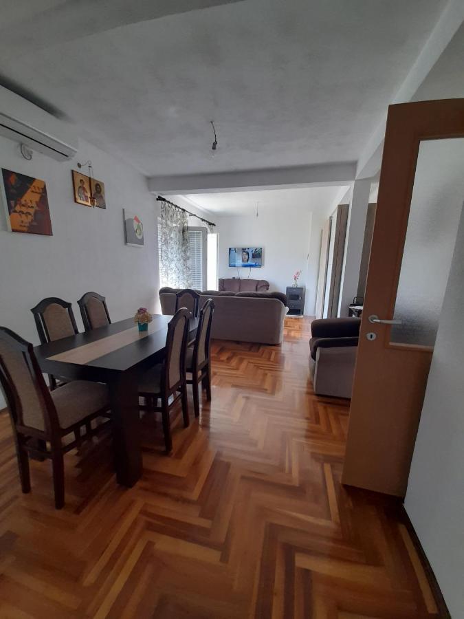 טרביניה Apartman Boki מראה חיצוני תמונה